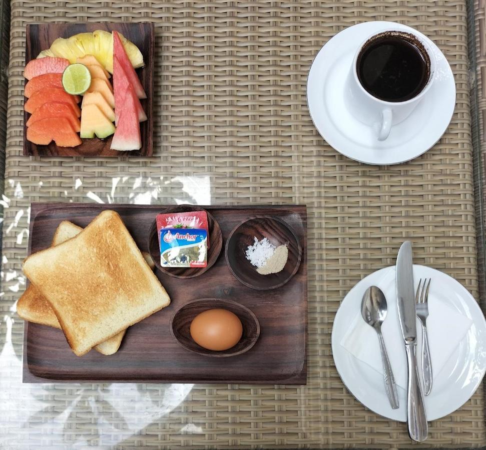 Mona Homestay Sanur Eksteriør bilde