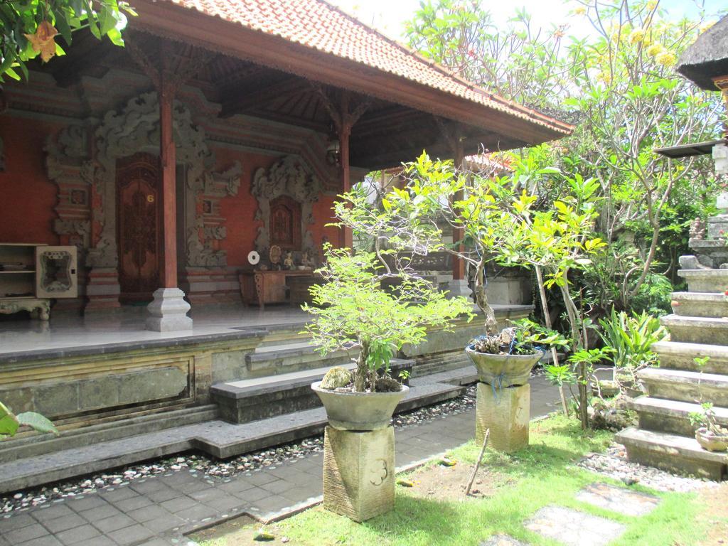 Mona Homestay Sanur Eksteriør bilde