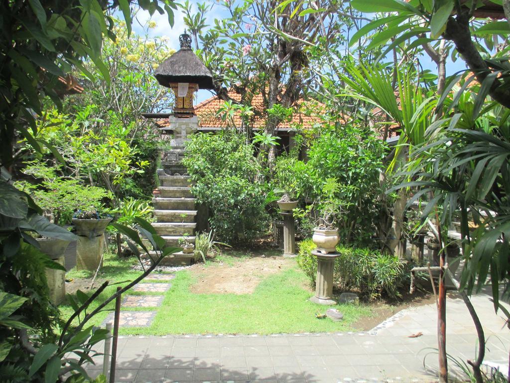 Mona Homestay Sanur Eksteriør bilde